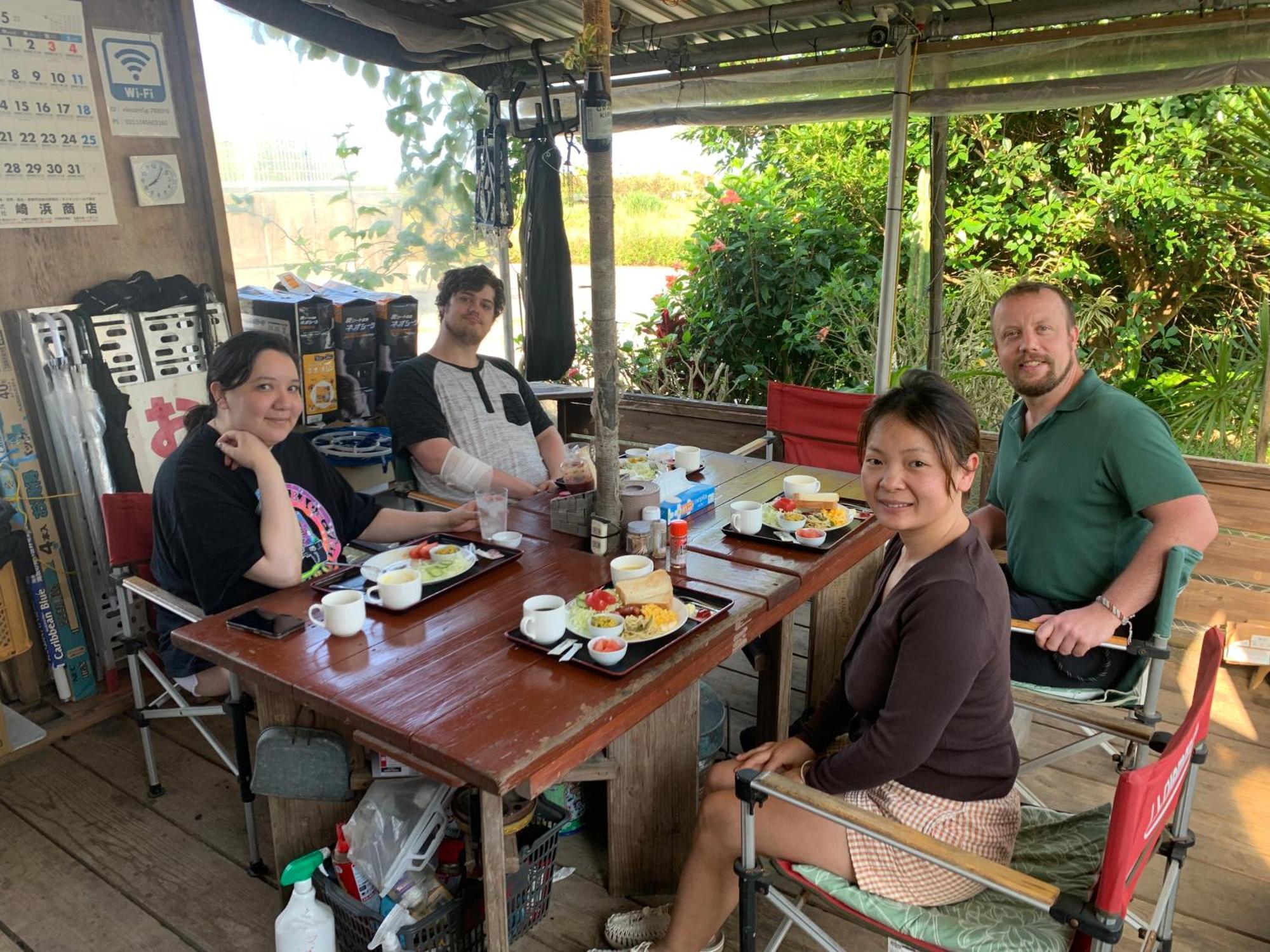 Guest House Isa โมโตบุ ภายนอก รูปภาพ